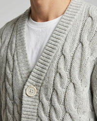 Zopfmuster-Cardigan im Blousonstil mit spitz zulaufendem Saum und tiefem V-Ausschnitt Friday