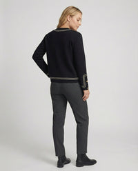 Zweiteiliges Feinstrick-Ensemble mit kurzem Cardigan