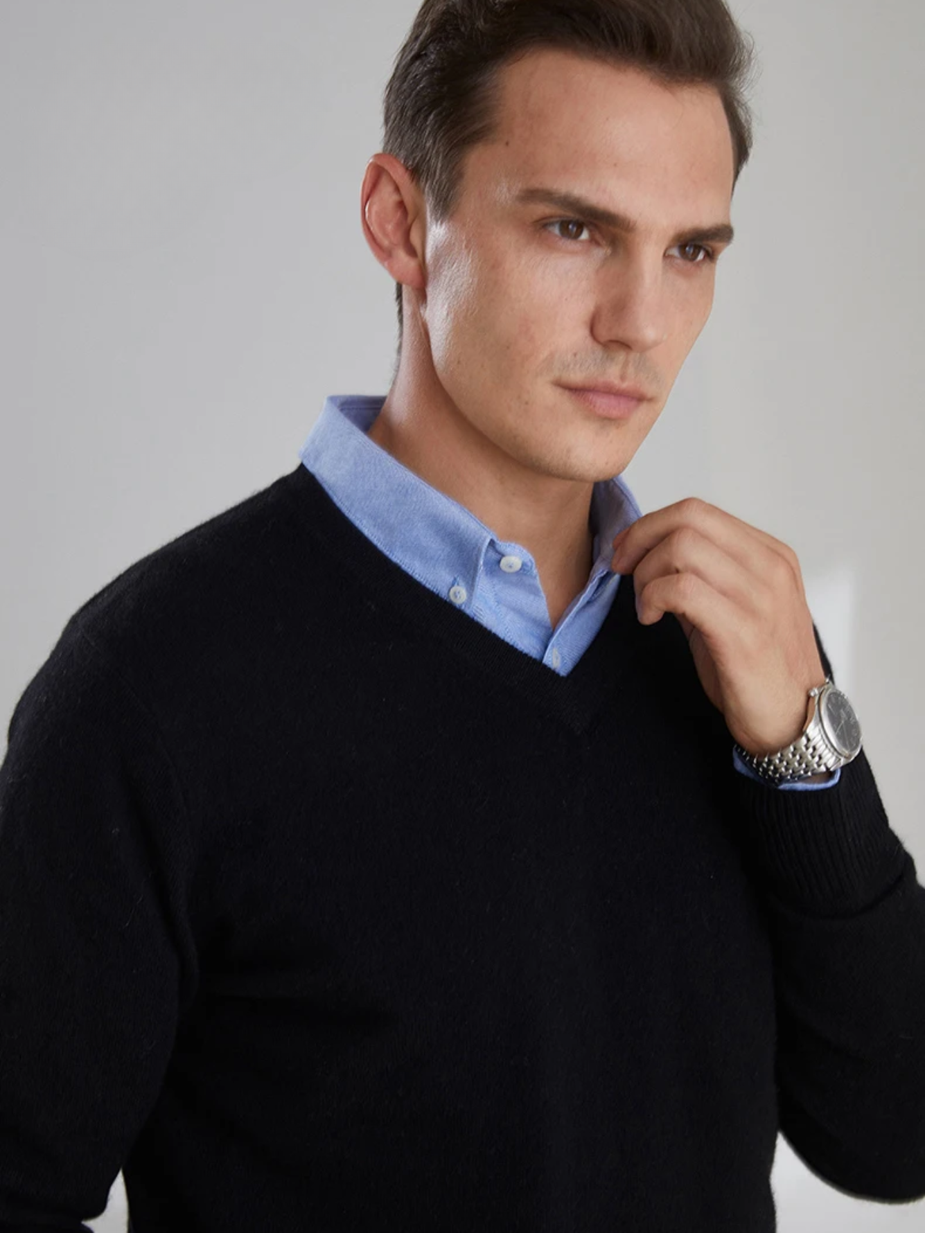 V-Ausschnitt-Kaschmirpullover für Herren