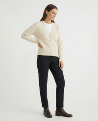 Damen klassische Zopfmuster-Strickjacke mit Rundhalsausschnitt und durchgehender Knopfleiste Friday