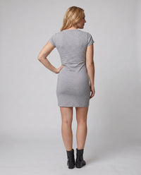 Körperbetontes Mini-Sommerkleid mit Raffung und kurzen Ärmeln für Damen