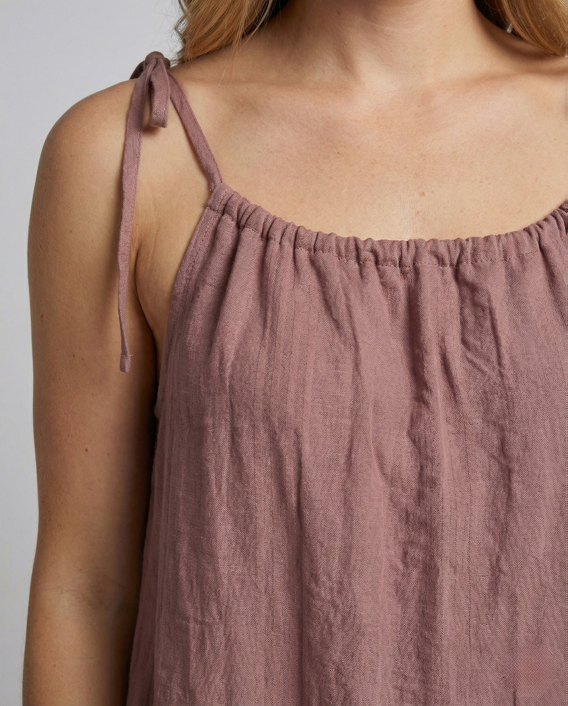 Damen Leinen Maxikleid mit Spaghettiträgern