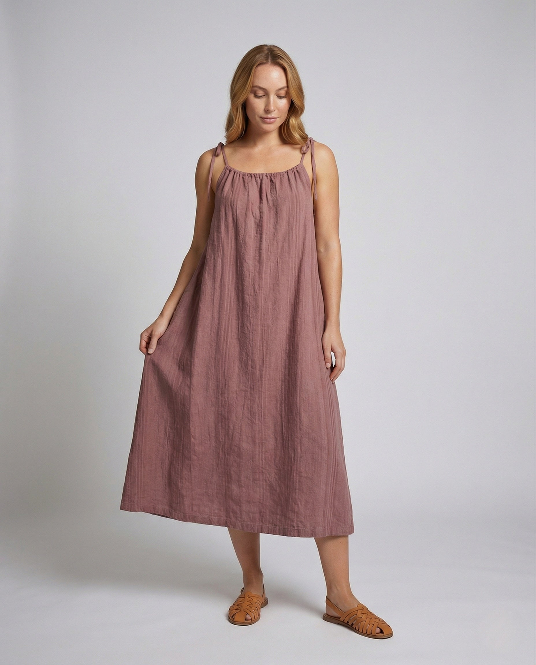 Damen Leinen Maxikleid mit Spaghettiträgern